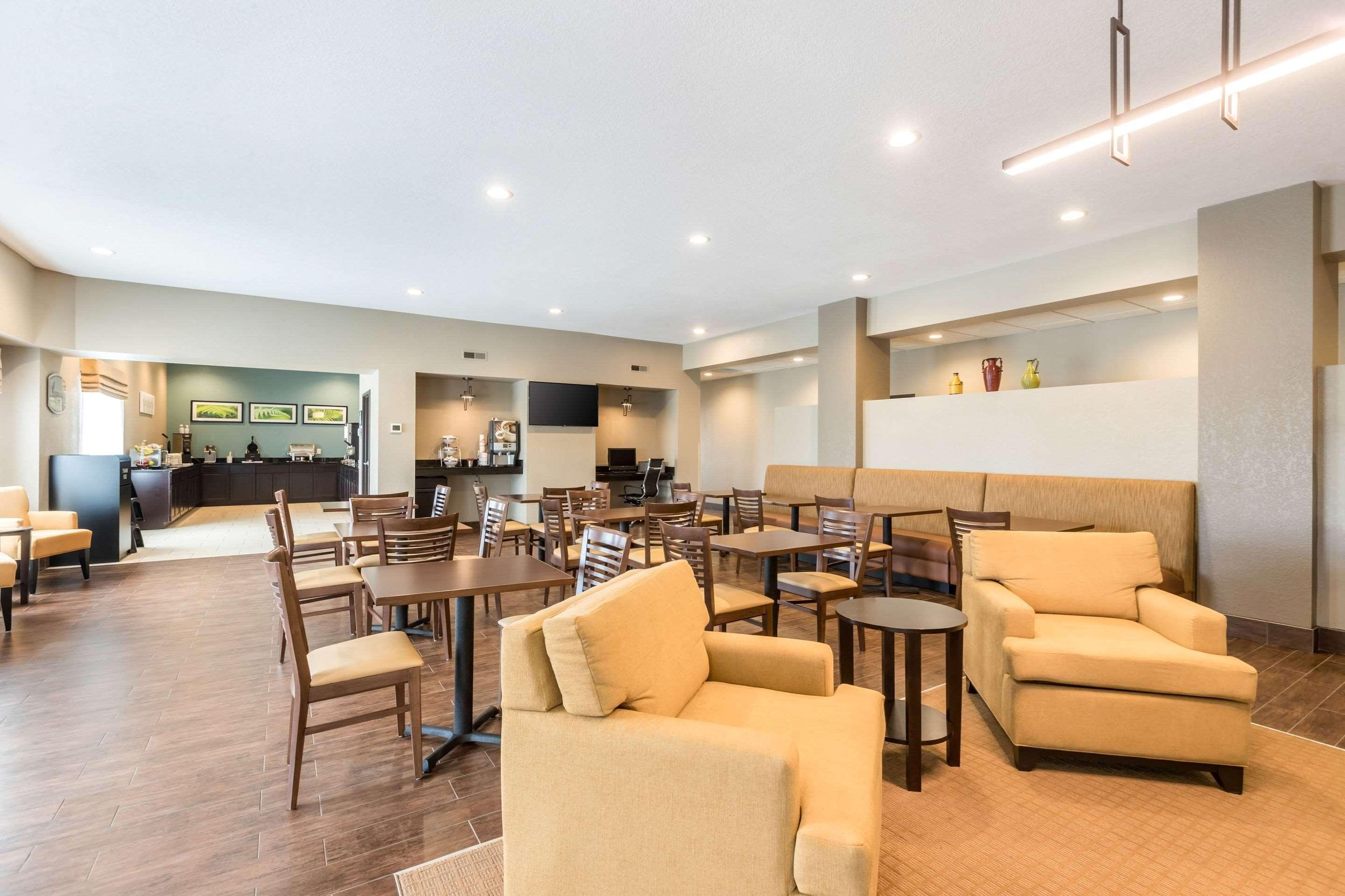 Sleep Inn & Suites West Des Moines Near Jordan Creek Dış mekan fotoğraf